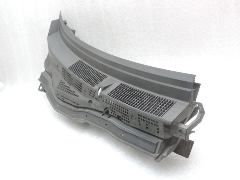 Oriģināls Mazda 6 GJ vējstikla pārsegs Grill Lower RIGHT GHP9507R0A