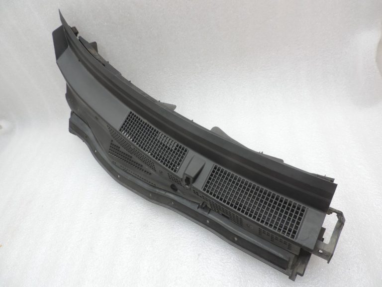 Oriģināls Mazda 6 GJ vējstikla pārsegs Grill Lower RIGHT GHP9507R0A