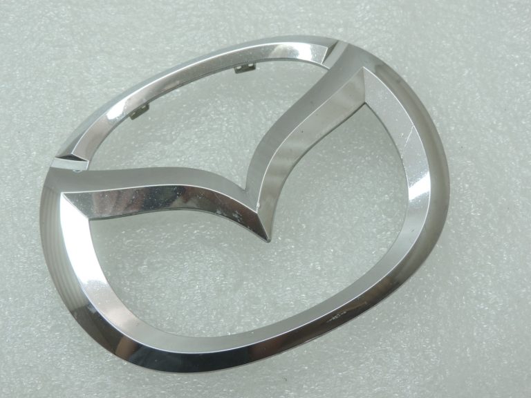 Oriģinālā Mazda 6 GJ priekšējā radiatora režģa emblēma Mascot GHP951731, GHP9-51-731