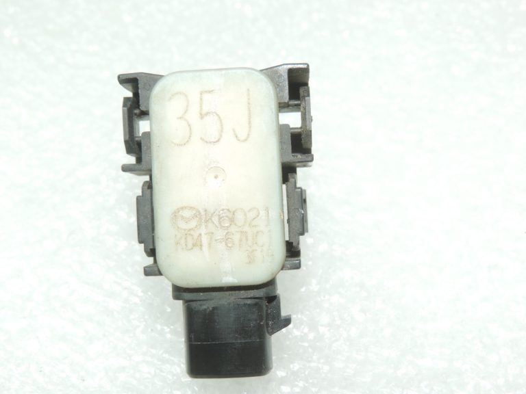 Oriģinālais Mazda 6 GJ Priekšējais stāvvietas sensors 35J (vētraini zils) KD4767UC112