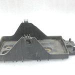 Oriģināls Mazda 6 GJ, CX-5 akumulatora turētāja korpuss KE7056041A, KE70-56-041A