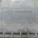 Oriģināls Mazda 6 GJ, CX-5 akumulatora turētāja korpuss KE7056041A, KE70-56-041A