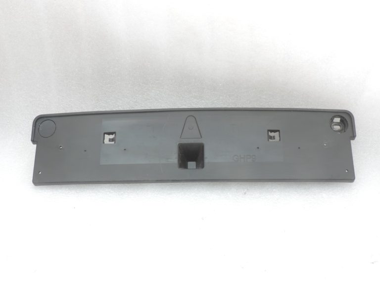 Oriģināls Mazda 6 GJ priekšējās numura zīmes turētājs GHP950170, GHP9-50170