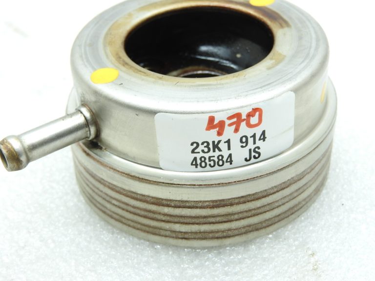 Oriģināls eļļas dzesētājs, motora eļļa MAZDA 323 626 Premacy MPV FSH914700