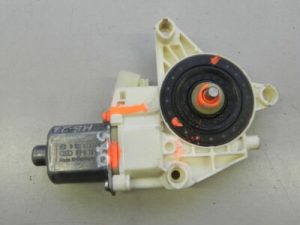 Mercedes E-Class W212 Logu regulatora motors Aizmugurējais kreisais loga regulators Aizmugurējais kreisais logs