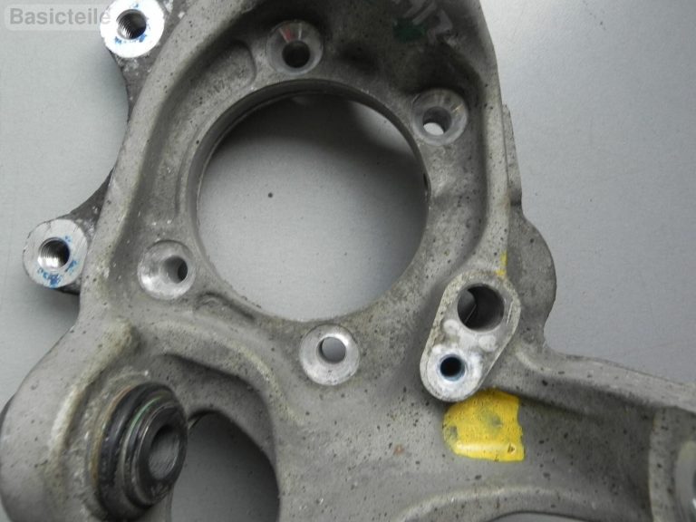 Mercedes X204 W204 W204 W207 W212 W221 Aizmugurējā kreisā stūres grozs A2123500141
