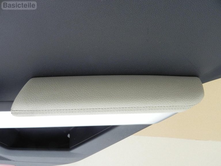 Mercedes Benz GLK 280 X204 Durvju apdares vāks aizmugurējā labā alumīnija sloksne