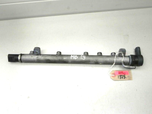 Mercedes Benz W169 W245 CDI Inžektora sprauslu bloks A6400702095 A6110780449