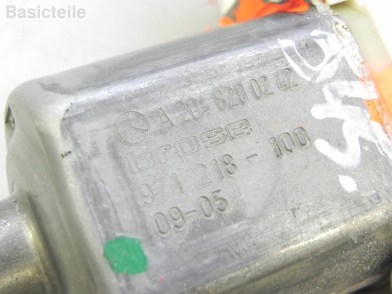 Mercedes C E klases W204 W212 Logu regulatora motors, labās puses priekšējais loga regulators