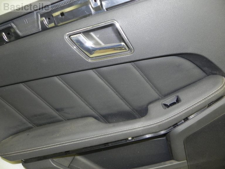 Mercedes W212 5 durvju paneļi aizmugurējais kreisais durvju panelis ādas melns 2127300970