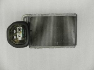 Mercedes W204 C207 W212 Gaisa kondicioniera iztvaicētājs Gaisa kondicioniera iztvaicētājs A2308300184