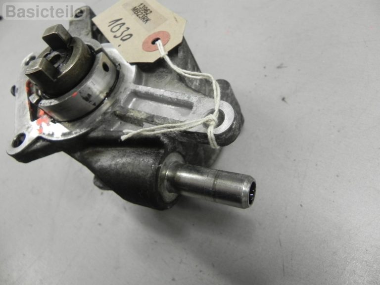 Mercedes OM642 942 320 280 cdi vakuuma sūknis Vakuuma sūknis A6422300165
