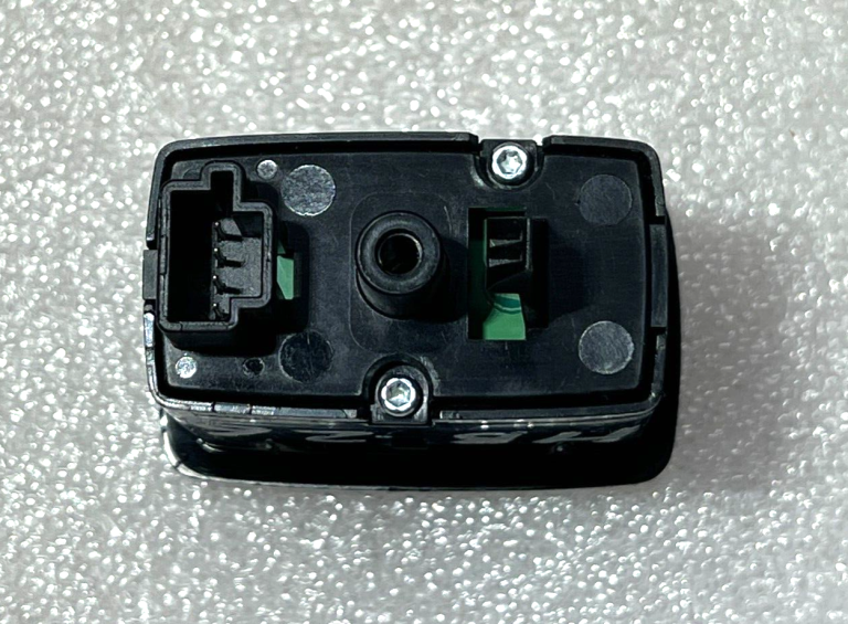 Mercedes W169 W245 W164 W251 Logu regulatora slēdzis aizmugurējais kreisais labais 2518200510