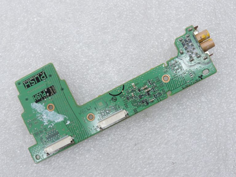 Mercedes W207 W212 W218 Radio vadības bloks A2129007225 Rezerves daļu komponents