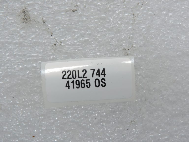 Mercedes W207 W212 W218 Radio vadības bloks A2129007225 Rezerves daļu komponents