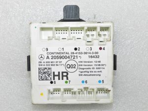 Mercedes C-klases W205 aizmugurējo labās puses durvju vadības bloks A2059004721