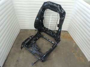 Mercedes W205 Priekšējais labās puses sēdekļa rāmis Rāmis 101A