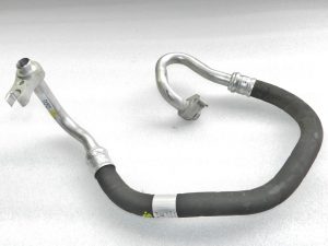Mercedes Benz C-Class C220d W205 Gaisa kondicionēšanas šļūtene A2058306501