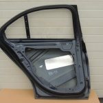 Mercedes W205 Sedans Aizmugurējās kreisās durvis Aizmugurējās kreisās durvis Krāsa 890U Canvasite Blu