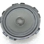 Mercedes W205 W213 instrumentu paneļa skaļrunis (zem stūres statīva) A2058201002