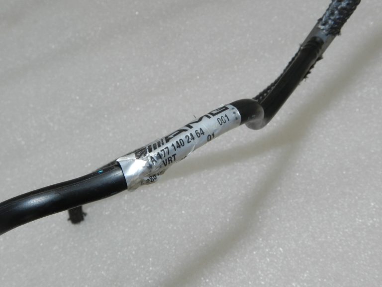 Oriģinālā Mercedes W205 C63 AMG vakuuma līnija Vakuuma līnija A1771402464