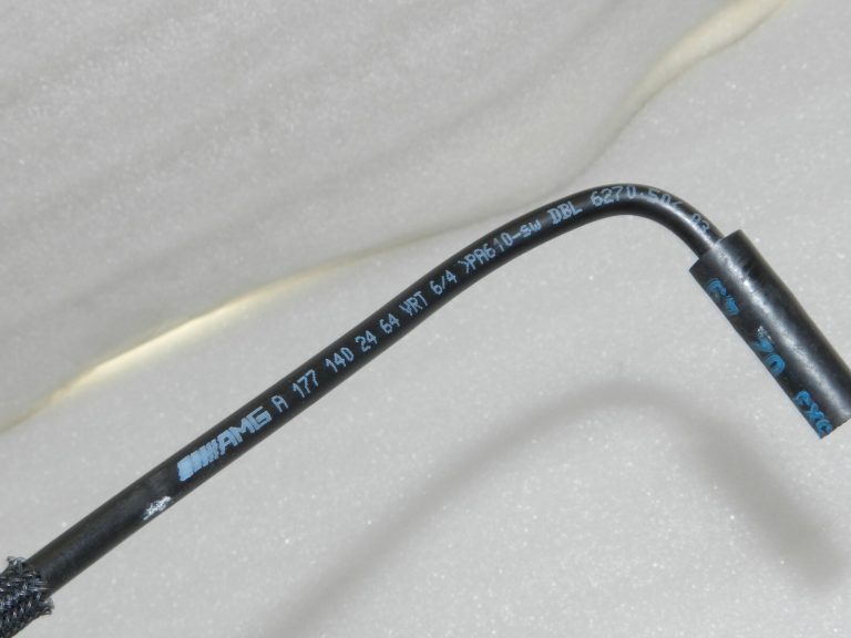 Oriģinālā Mercedes W205 C63 AMG vakuuma līnija Vakuuma līnija A1771402464