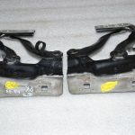 Mercedes-Benz W245 motora pārsega eņģes A1698800328 A1698800428 Cosmos black