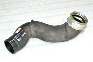 Mercedes-Benz W245 W169 2.0 CDi charge air hose charge air cooler A1695280482