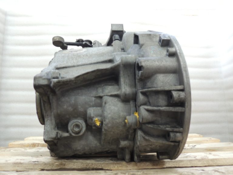 Merecedes B-Class W245 B180 CDI dīzeļdegvielas manuālā pārnesumkārba 6 pakāpju 711640