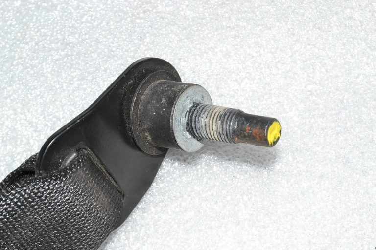 Mercedes-Benz B-Class W245 Priekšējā labā drošības josta A1698607485
