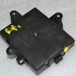 Mercedes-Benz W245 W169 Aizmugurējā labās puses durvju vadības bloks A1698203285
