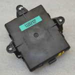 Mercedes-Benz B A klases W245 W169 Aizmugurējo kreiso durvju vadības bloks A1698203185