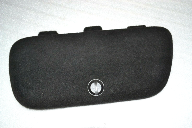 Mercedes-Benz B-klase W245 Koferraum paneļa pārsegs Labais A169690262626