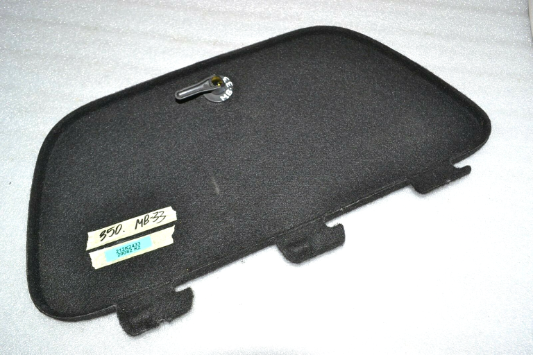 Mercedes-Benz B-klase W245 Koferraum paneļa pārsegs Labais A169690262626