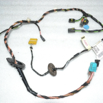 Mercedes-Benz B-klase W245 Aizmugurējo durvju instalācija kreisā labā A1695408205