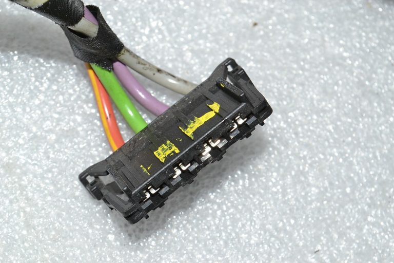 Mercedes-Benz W245 W169 ventilatora pults vadu instalācija A1695403632 A1695408505