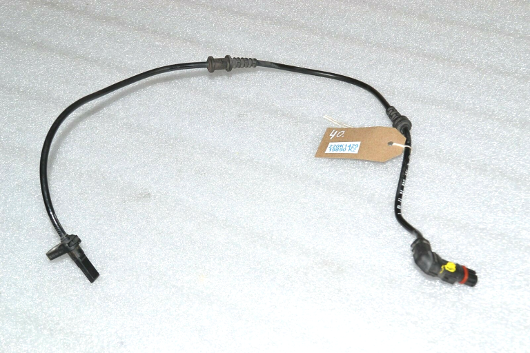 Mercedes-Benz W245 W169 ABS riteņa ātruma sensors priekšējais A1695401417 0265008064