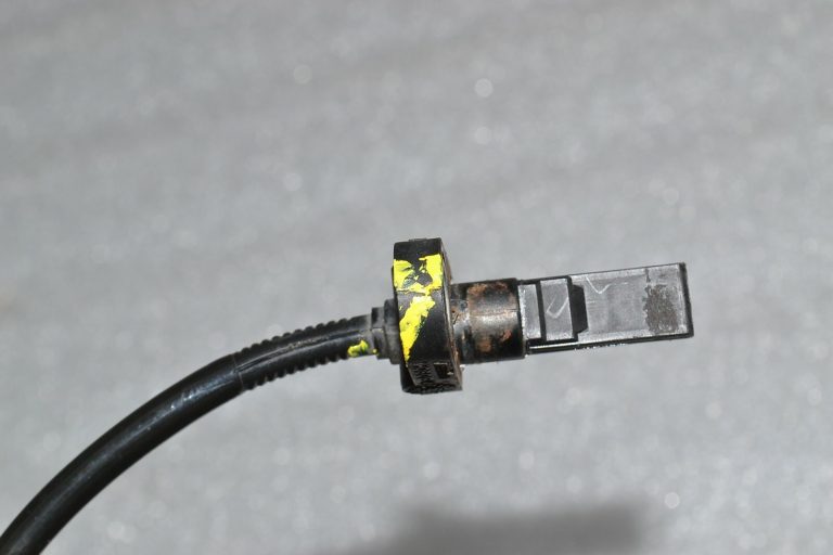 Mercedes-Benz W245 W169 ABS riteņa ātruma sensors priekšējais A1695401417 0265008064
