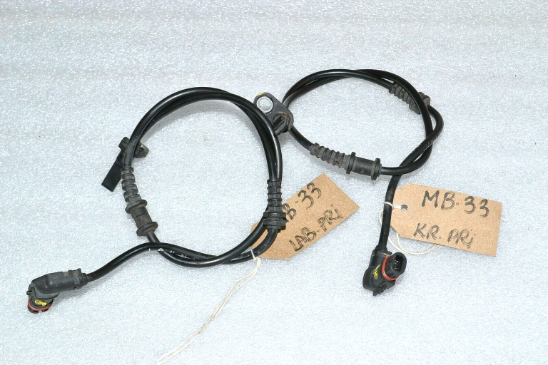 Mercedes-Benz W245 W169 ABS riteņa ātruma sensors priekšējais A1695401417 0265008064