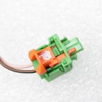 Mercedes Benz A klases W169 priekšējo labo sēdekļu instalācijas instalācija A1698200704