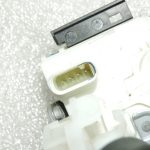 Oriģinālais Mercedes Benz W212 W204 aizmugurējo kreiso durvju slēdzene
