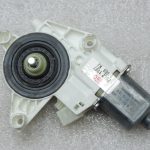 Oriģinālais Mercedes Benz W212 W204 Logu regulatora motors priekšējais kreisais