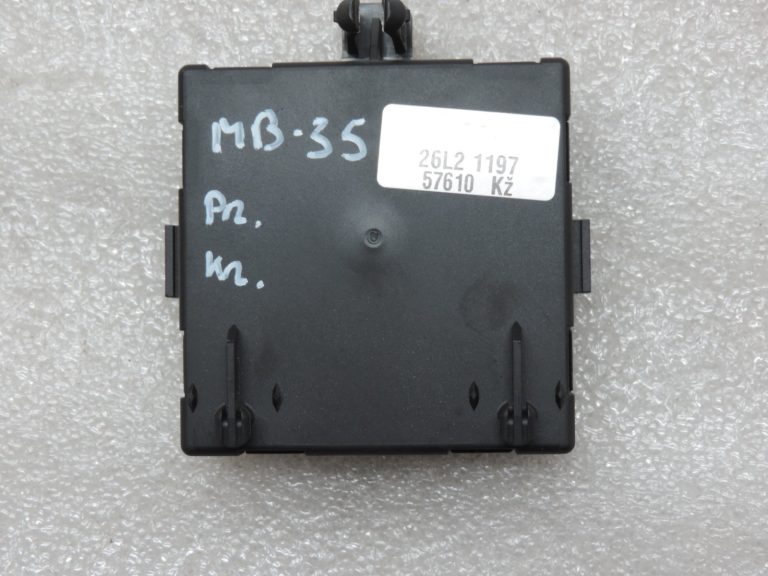 Oriģinālais Mercedes Benz W212 W204 durvju vadības bloks priekšējais kreisais