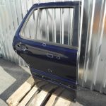 Mercedes Benz M-klase ML W163 Aizmugurējā labā puse Krāsa 359U Aizmugurējā labā puse