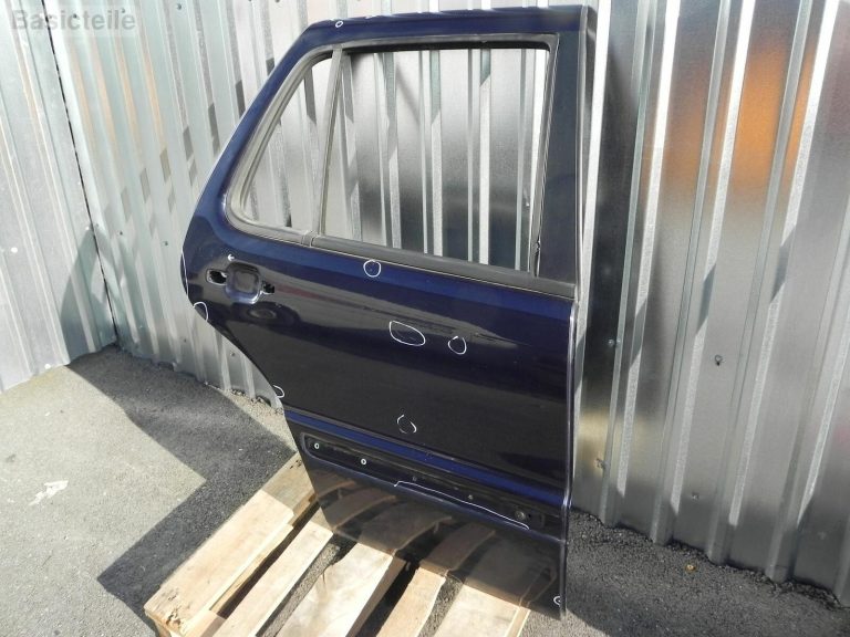Mercedes Benz M-klase ML W163 Aizmugurējā labā puse Krāsa 359U Aizmugurējā labā puse