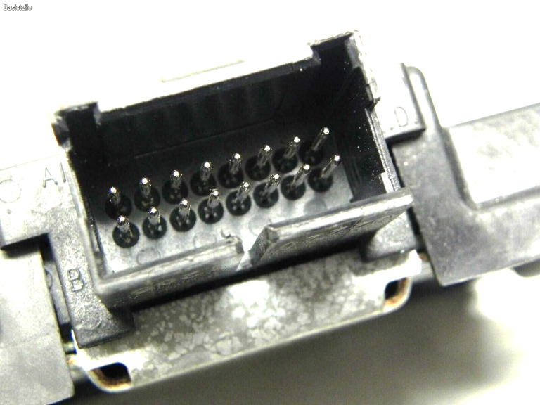 MERCEDES BENZ M-CLASS W163 ML320 Sadales pārnesumkārbas vadības bloks A1635457932