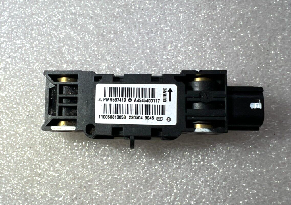 Mitsubishi Colt crash sensor airbag sensor side airbag a4545400117