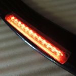 Mitsubishi Lancer CS aizmugurējais spoileris spoileris ar bremžu gaismu aizmugurējais spoileris krāsa T54B