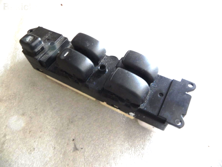 Mitsubishi Space Wagon logu regulatora slēdzis priekšējais kreisais LHD