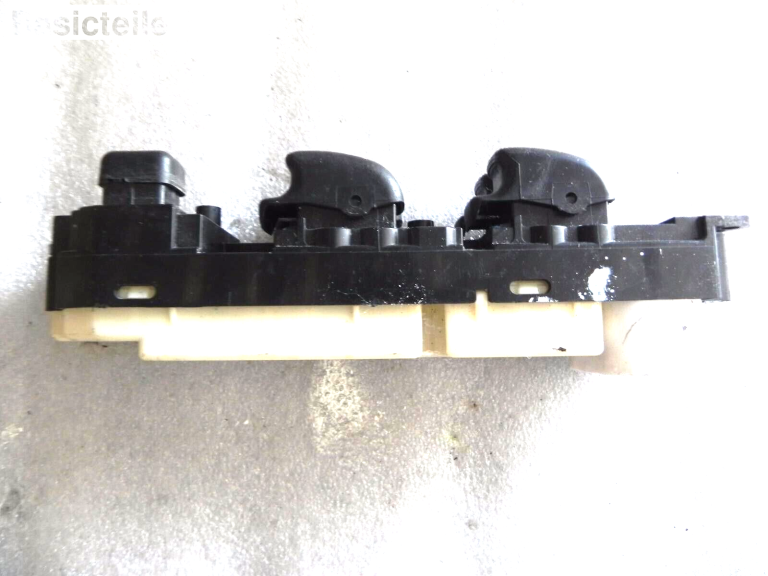 Mitsubishi Space Wagon logu regulatora slēdzis priekšējais kreisais LHD